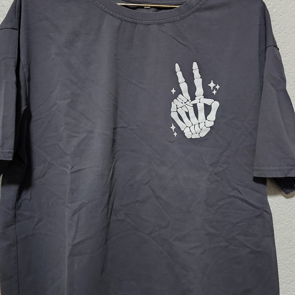 Men's Gray Graphic T-Shirt